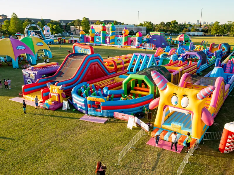 Vật liệu bạt cho lâu đài bơm hơi là gì?