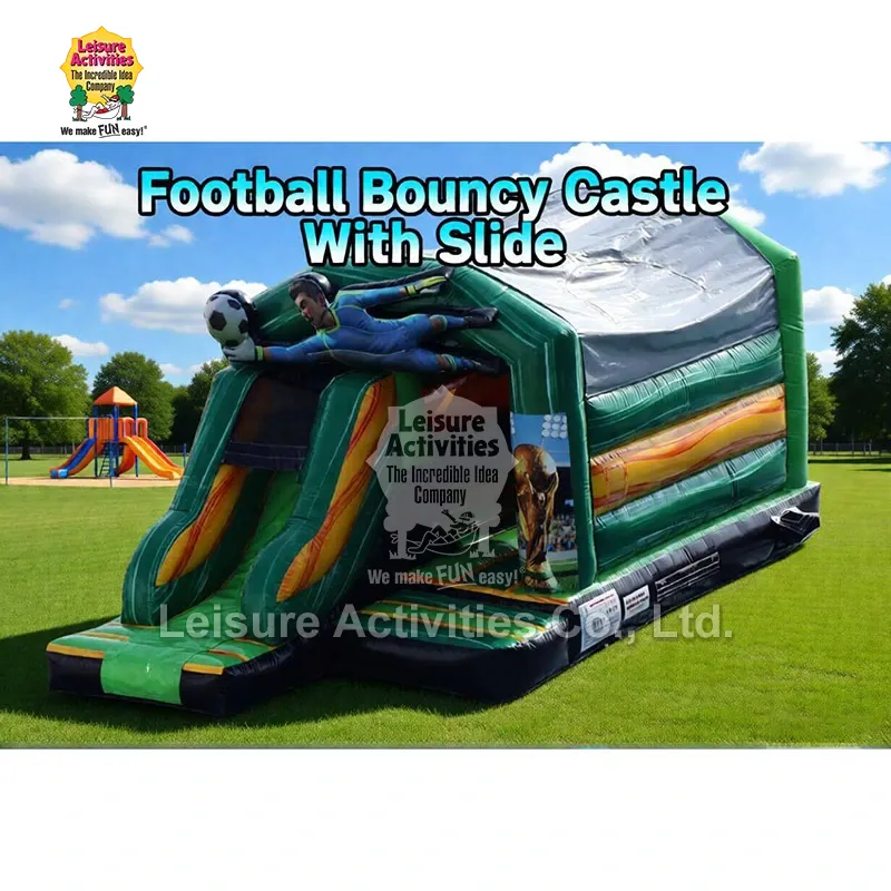 Lâu đài Bouncy bóng đá nhiều người chơi bơm hơi nhỏ có cầu trượt